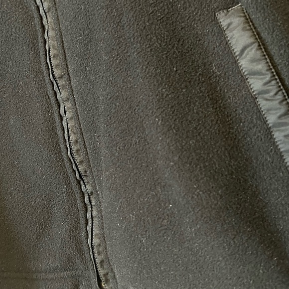 Patagonia Women’s Sz XL Full Zip Fleece Jacket Black Made in USA. - Picture 14 of 14